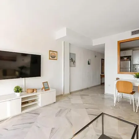 Apartment Alvarito Playa Front *